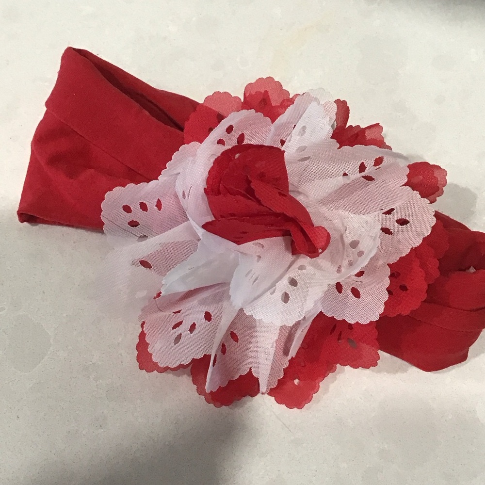 Place Red and White Floral Hairband
